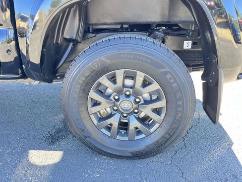 Used 2021 Toyota Tacoma SR5 image 11