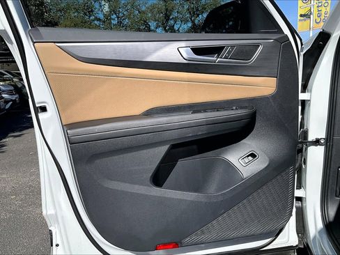 Used 2026 Volkswagen Atlas Cross Sport SE image 22