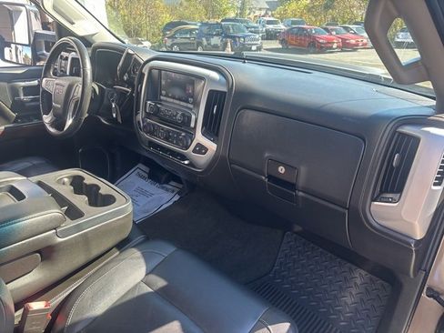 Used 2015 GMC Sierra 2500 SLT image 9