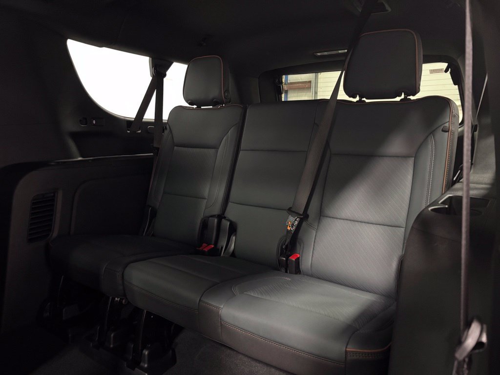 Used 2026 GMC Yukon XL AT4 AWD/4WD image 48
