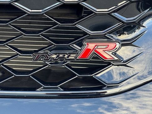 Used 2025 Honda Civic Type R image 4