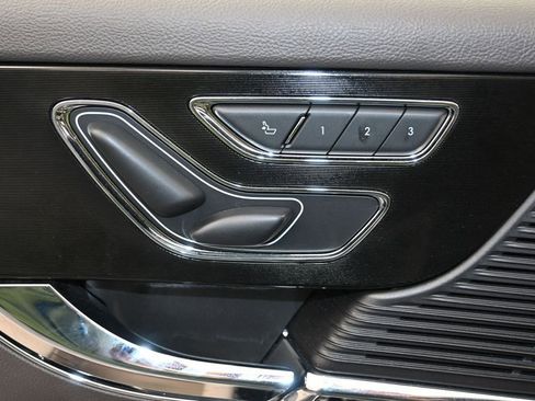 Used 2022 Lincoln Corsair Reserve w/ Elements Package FWD image 21