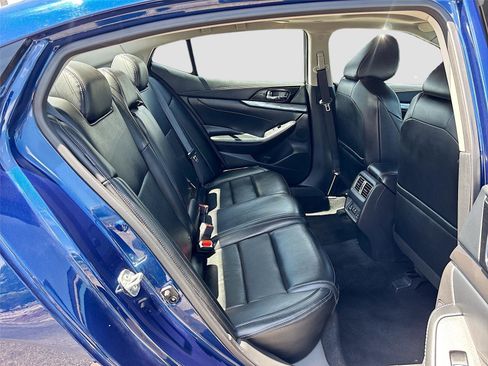 Used 2023 Nissan Maxima SL FWD image 28