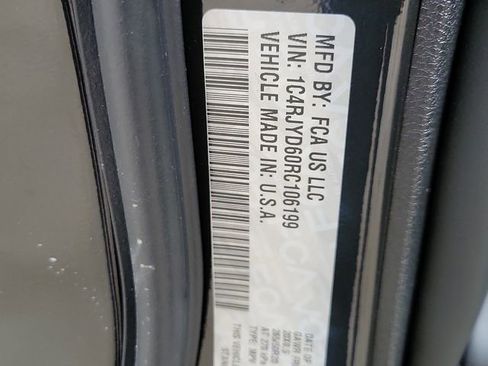 New 2024 Jeep Grand Cherokee Overland w/ Luxury Tech Group IV image 10