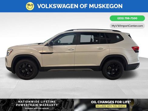 New 2026 Volkswagen Atlas Peak Edition AWD/4WD image 4
