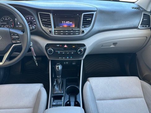 Used 2016 Hyundai Tucson SE w/ Option Group 02 image 9