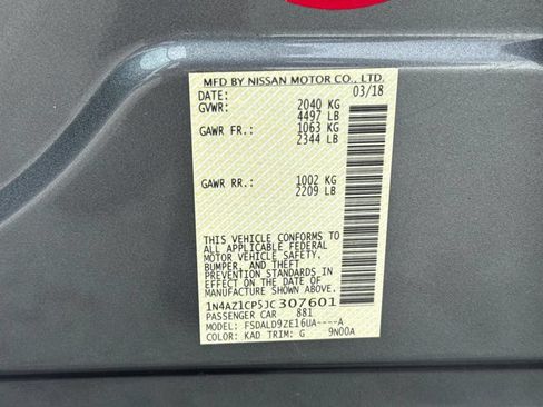 Used 2018 Nissan Leaf SV w/ Protection Package FWD image 28
