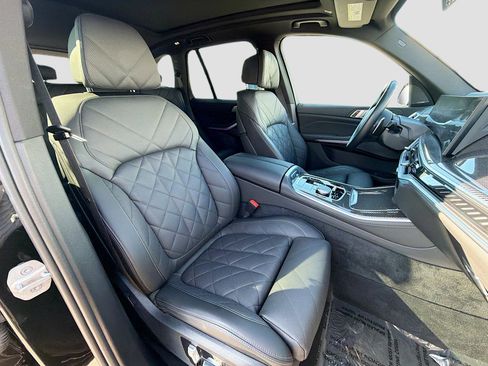 Used 2024 BMW X5 M60i w/ Climate Comfort Package AWD/4WD image 16
