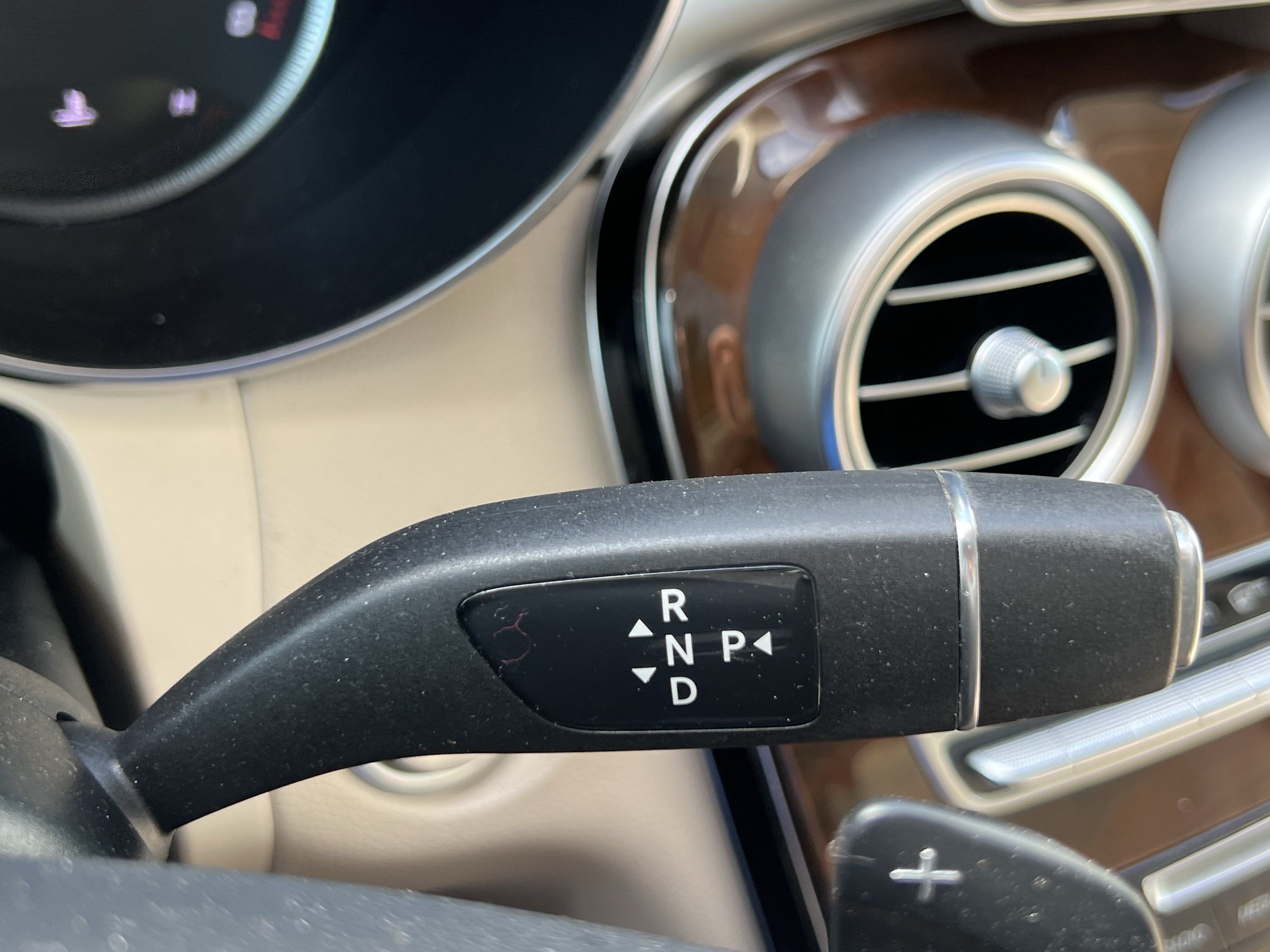 Used 2019 Mercedes-Benz GLC 300 image 26