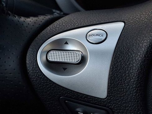 Used 2013 Nissan Juke SV image 13