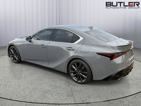 Used 2025 Lexus IS 350 F Sport RWD image 9