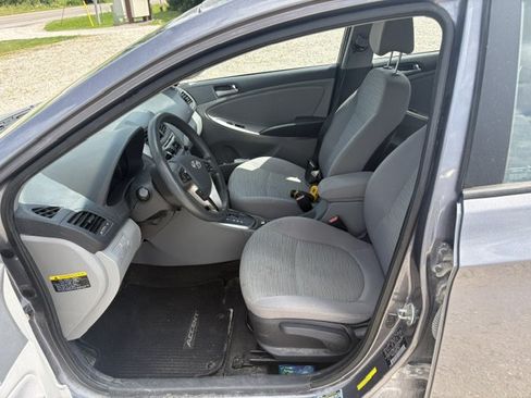 Used 2016 Hyundai Accent SE w/ Option Group 02 FWD image 8