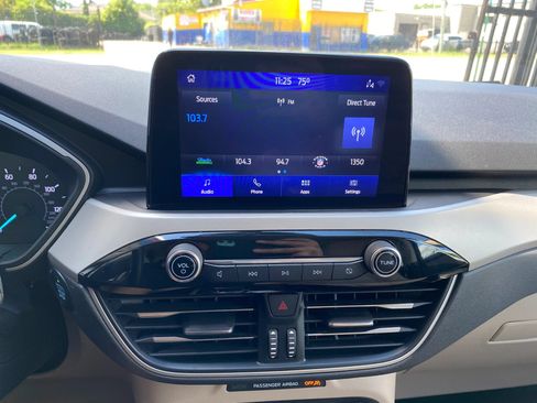 Used 2020 Ford Escape SEL AWD/4WD image 19