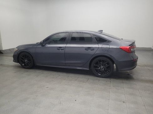 Used 2022 Honda Civic Sport image 3