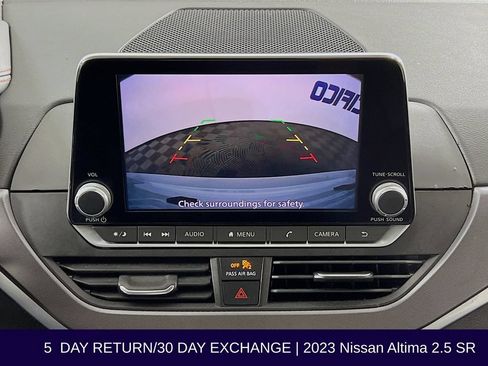 Used 2023 Nissan Altima 2.5 SR FWD image 18