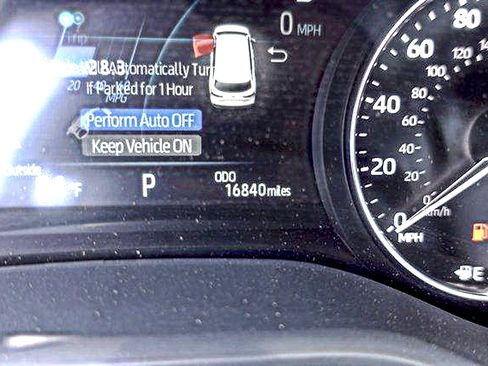 Used 2023 Toyota Sienna Limited AWD/4WD image 16