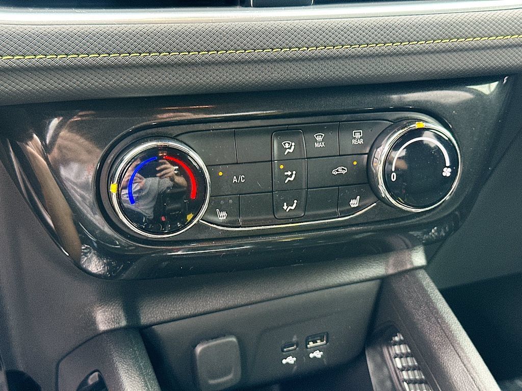 Certified 2024 Chevrolet TrailBlazer ACTIV FWD image 15