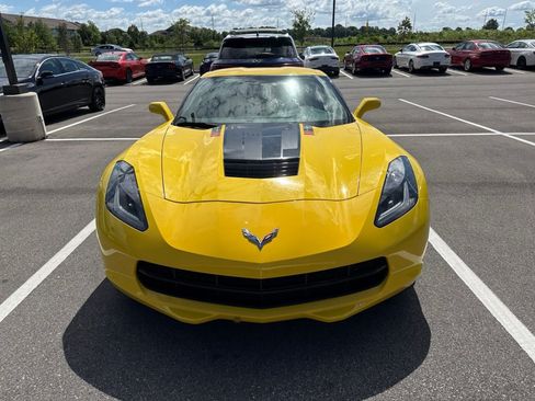 Used 2016 Chevrolet Corvette Stingray Coupe RWD image 2