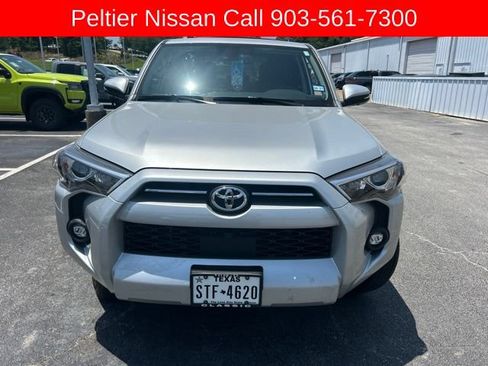 Used 2023 Toyota 4Runner SR5 Premium w/ Moonroof Package RWD image 2