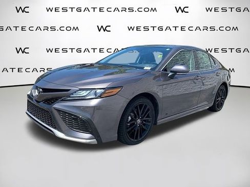 Used 2023 Toyota Camry XSE image 1
