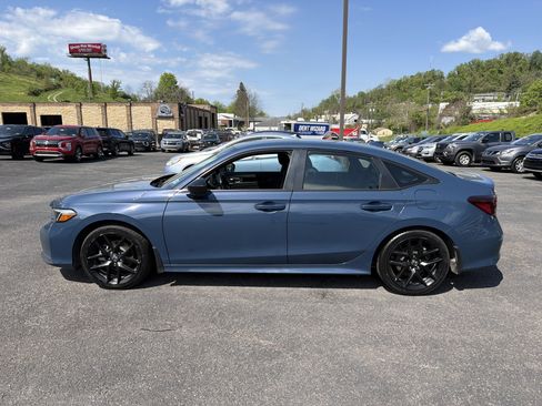 Used 2025 Honda Civic Sport image 8
