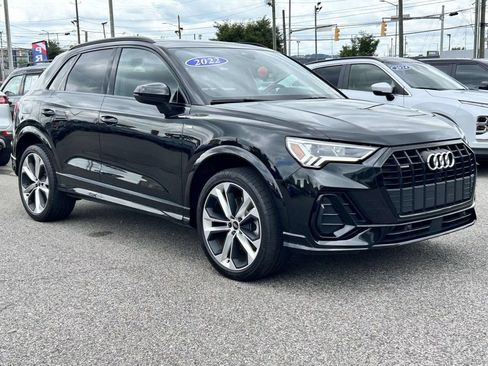 Used 2022 Audi Q3 2.0T Premium Plus AWD/4WD image 1