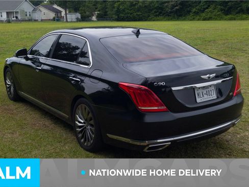 Used 2017 Genesis G90 5.0 Ultimate image 4