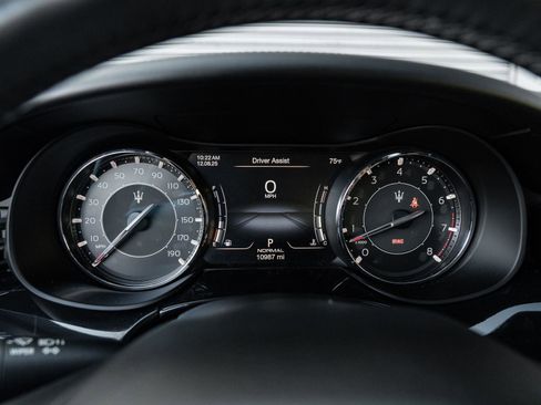 Used 2022 Maserati Quattroporte GT image 52