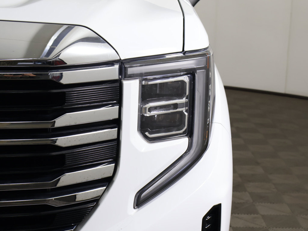 Used 2022 GMC Sierra 1500 SLT w/ SLT Convenience Package AWD/4WD image 18