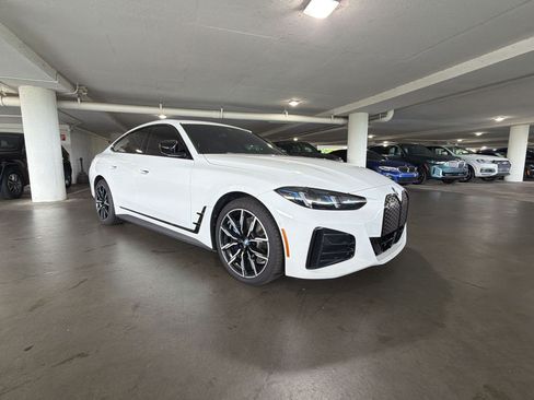 Used 2025 BMW i4 eDrive40 w/ M Sport Package RWD image 5