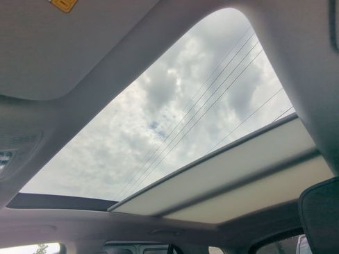 New 2025 Mercedes-Benz GLE 350 GLE 350 image 17