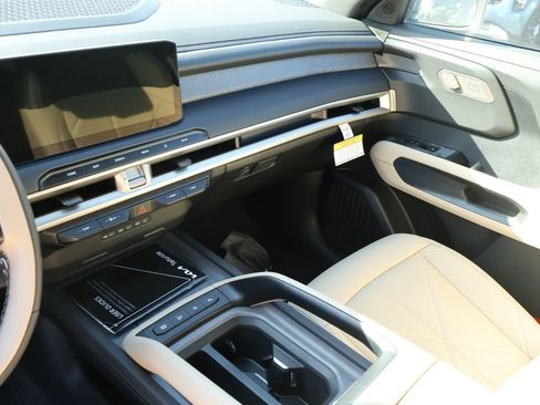 New 2027 Kia Telluride EX image 25