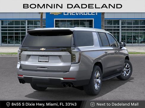 New 2026 Chevrolet Suburban Premier RWD image 5