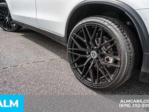 Used 2020 Mercedes-Benz GLC 300 image 16