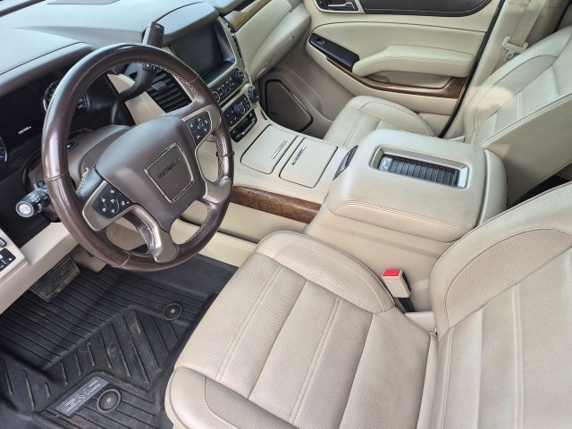 Used 2019 GMC Yukon Denali AWD/4WD image 12