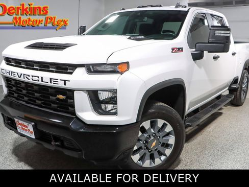 Used 2023 Chevrolet Silverado 2500 Custom w/ Custom Value Package image 1