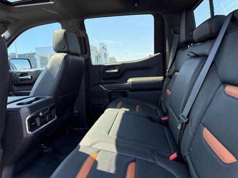 Used 2021 GMC Sierra 1500 AT4 w/ AT4 Value Package image 23