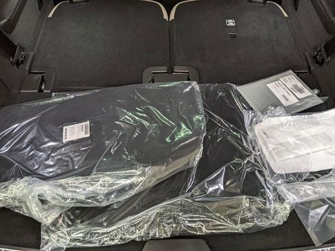 New 2026 Volvo XC90 B6 Ultra image 31