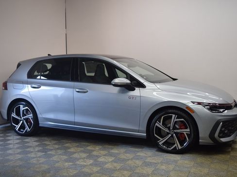 New 2025 Volkswagen GTI SE image 3