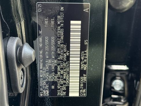 New 2026 Toyota Highlander XSE image 29