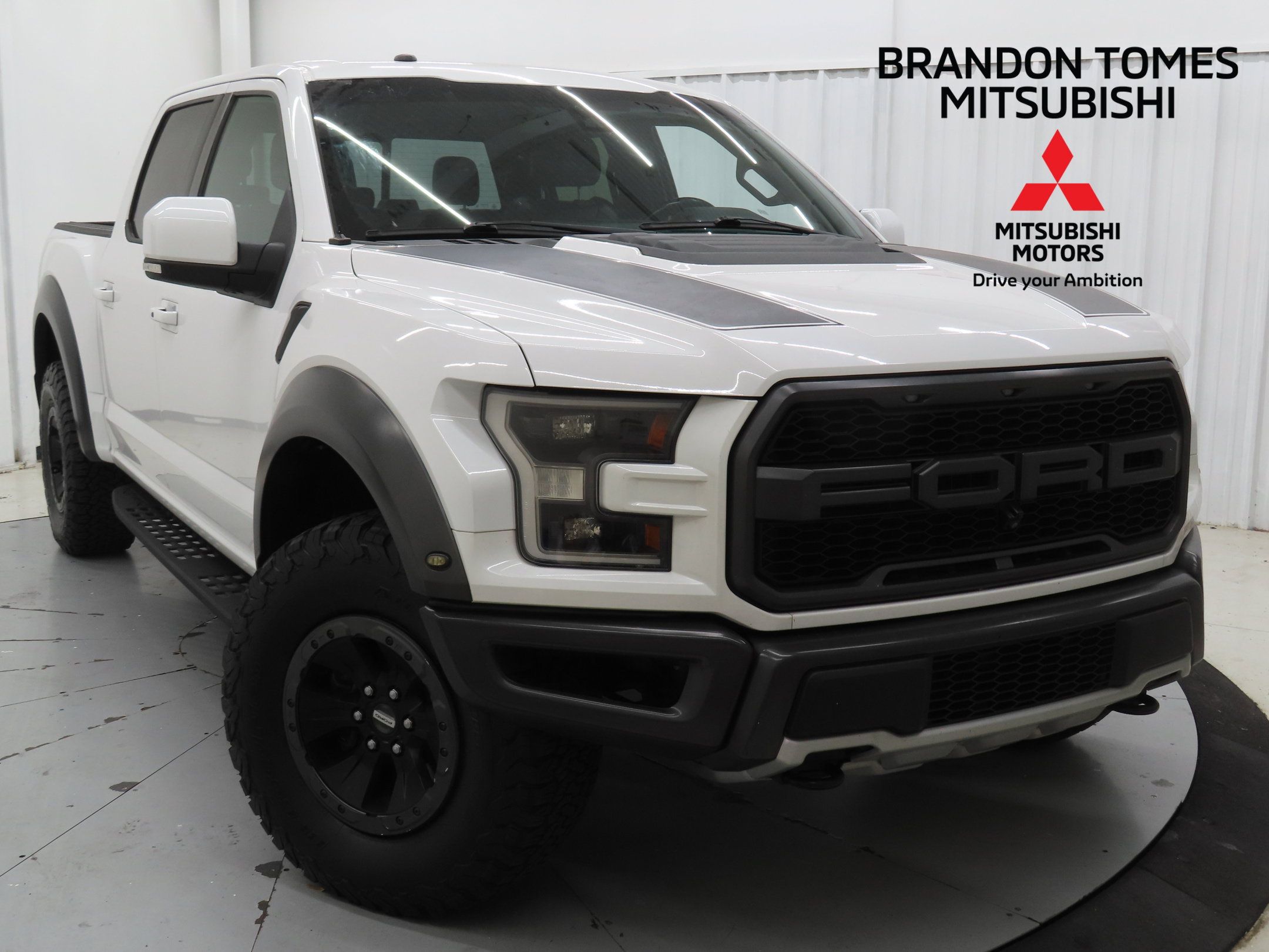 Used 2018 Ford F150 Raptor w/ Equipment Group 802A Luxury AWD/4WD image 1