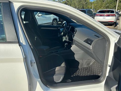 Used 2024 Volkswagen Jetta Sport FWD image 35