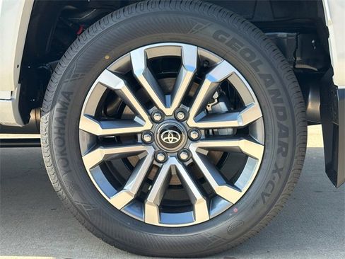 New 2026 Toyota 4Runner Limited image 9