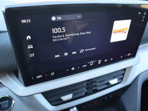 New 2026 Ford Explorer Active w/ Active Comfort Package image 5