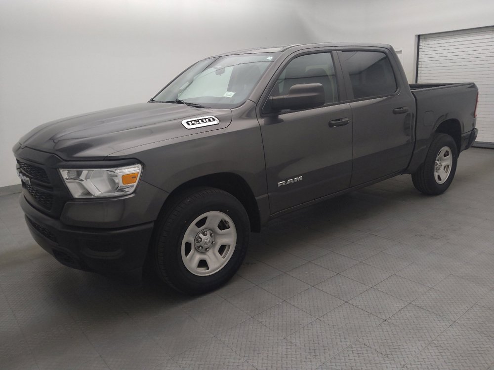 Used 2019 RAM 1500 Tradesman RWD image 2