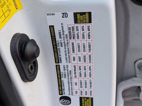 Used 2021 Toyota RAV4 XLE w/ Carpet Mat Package (TMS) AWD/4WD image 16