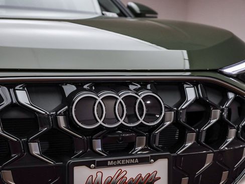 New 2025 Audi Q5 Prestige image 7