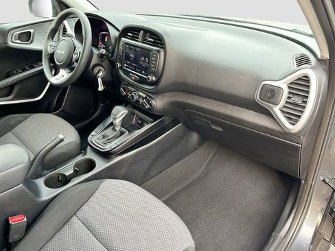 Certified 2024 Kia Soul LX w/ Option Group 015 image 25