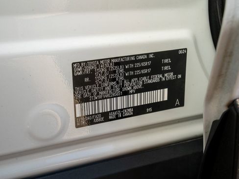Certified 2024 Toyota RAV4 XLE image 18