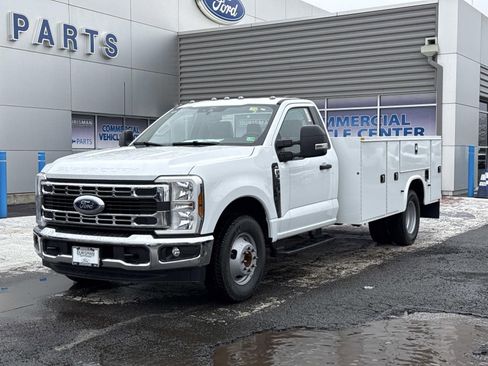 New 2025 Ford F350 XL w/ XL Chrome Package image 7